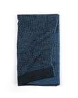 Abstract bouclè yarn scarf with melange effect: Blue