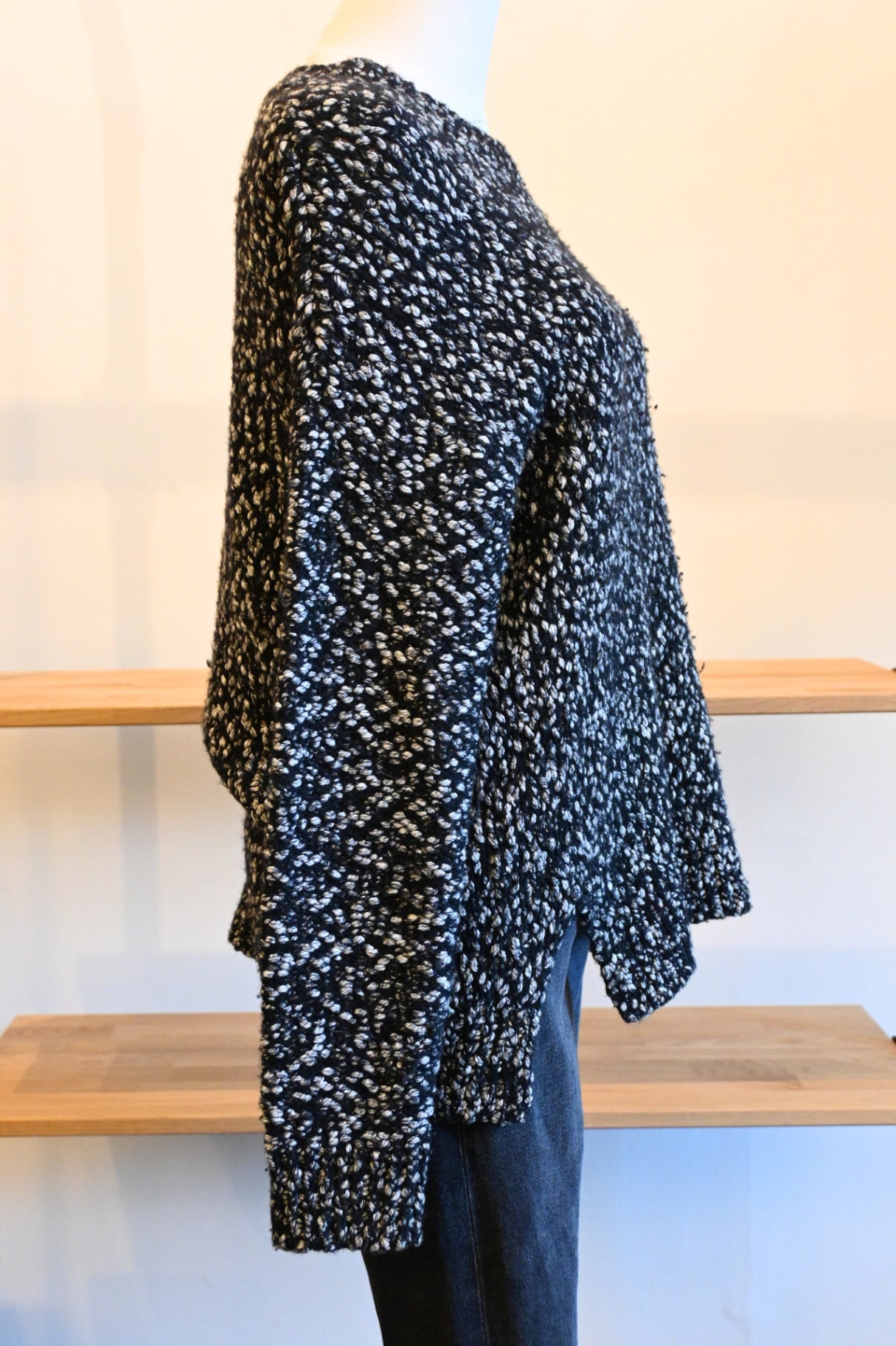 VINCE Sweater