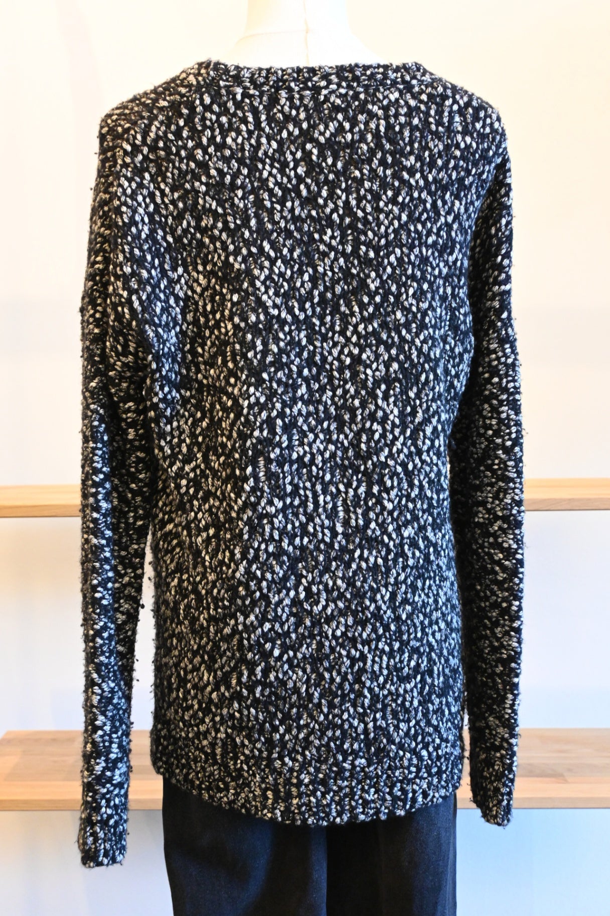 VINCE Sweater