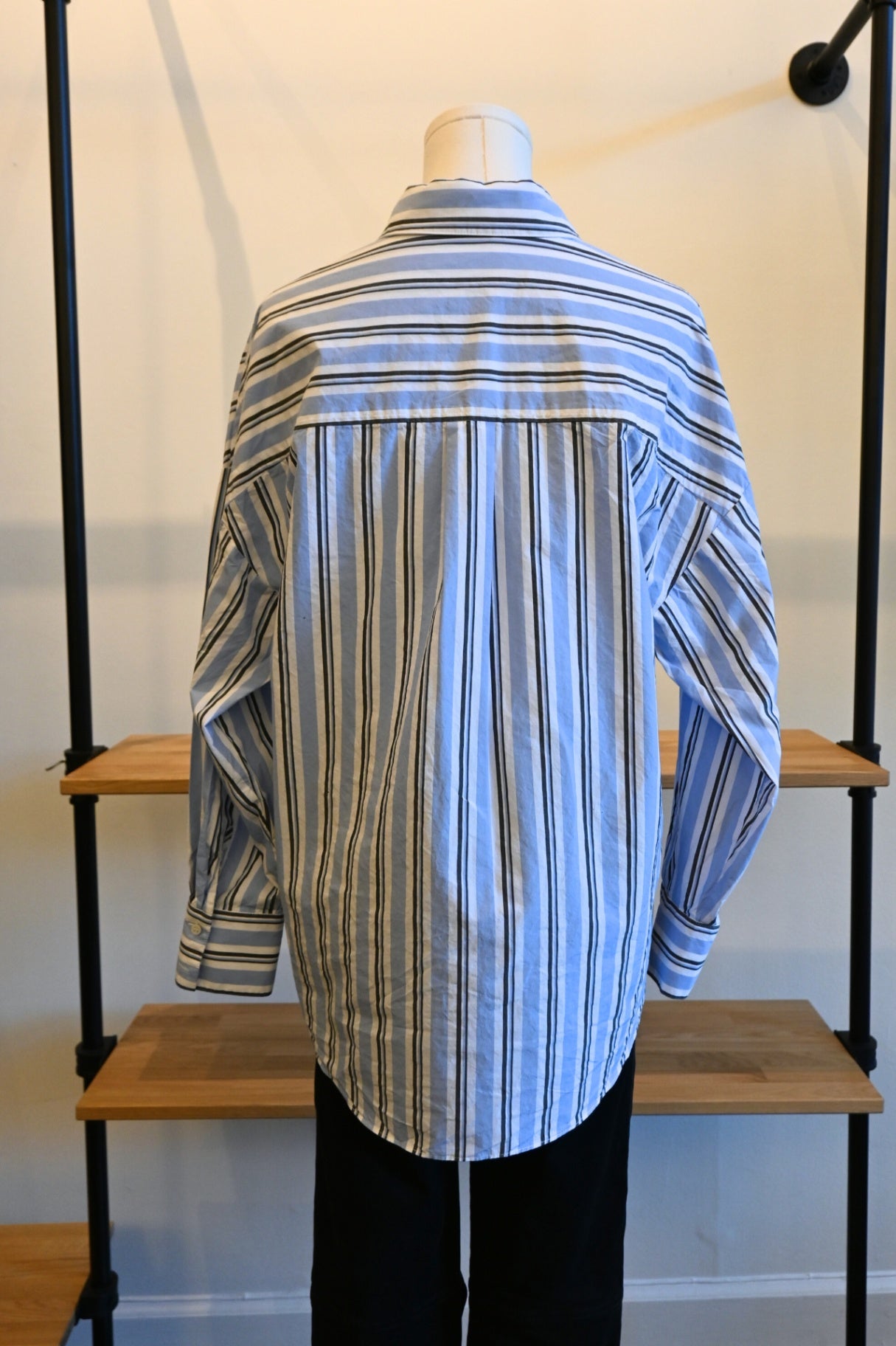 Favorite Daughter Button-up